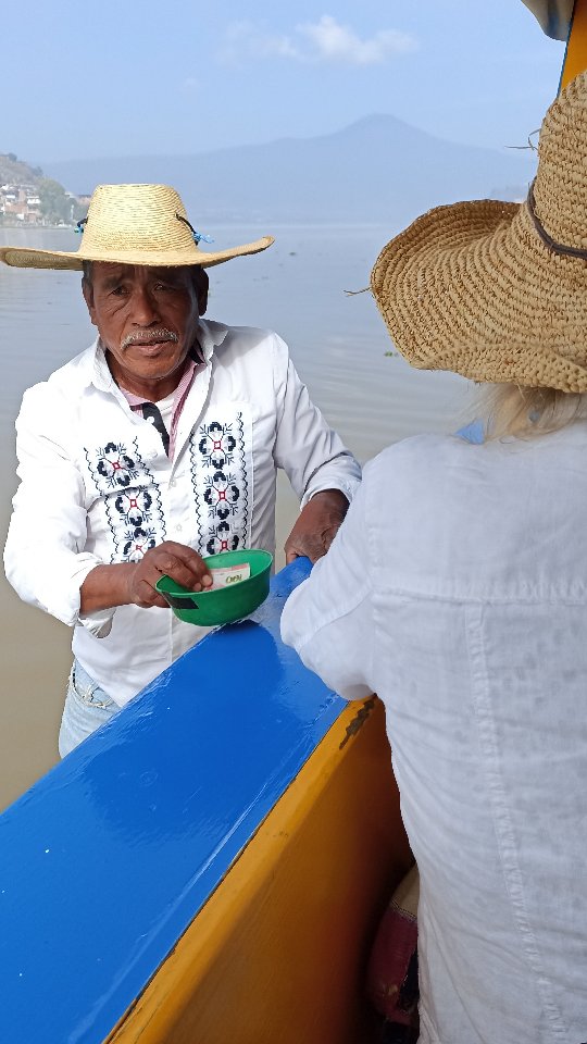 Enjoy the boatride to the #island and visit #patzcuaromichoacan 🇲🇽 .Para disfrutar los tours👇 .Guarda este post paraorganizar tu próxima visita!www.alfredotourguide.mx alfredotourguide@gmail.comalfredotourguide @AlfredoTGCréditos: A sus autores_________________________When visiting Morelia ask for my tours on weekends with hashtag: #AlfredoTourGuide ______________________________Enjoy #gastronomytour 🇲🇽 .👉 Save this post toorganize your next tour to #Morelia!www.alfredotourguide.mx alfredotourguide@gmail.comCredits: Alfredo Tour Guide/authors .